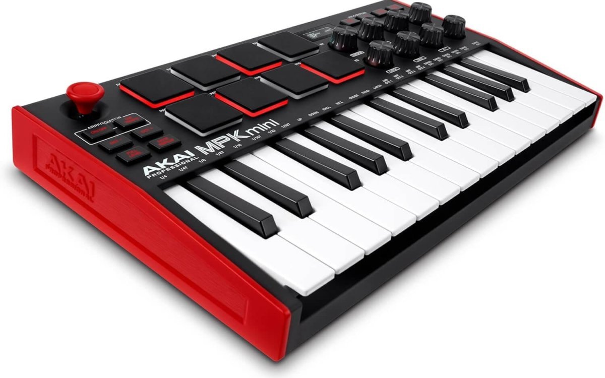 AKAI Professional MPK Mini MK3 – 25 Key USB MIDI Keyboard Controller with 8 Backlit Drum Pads, 8 Knobs and Music Production Software Included