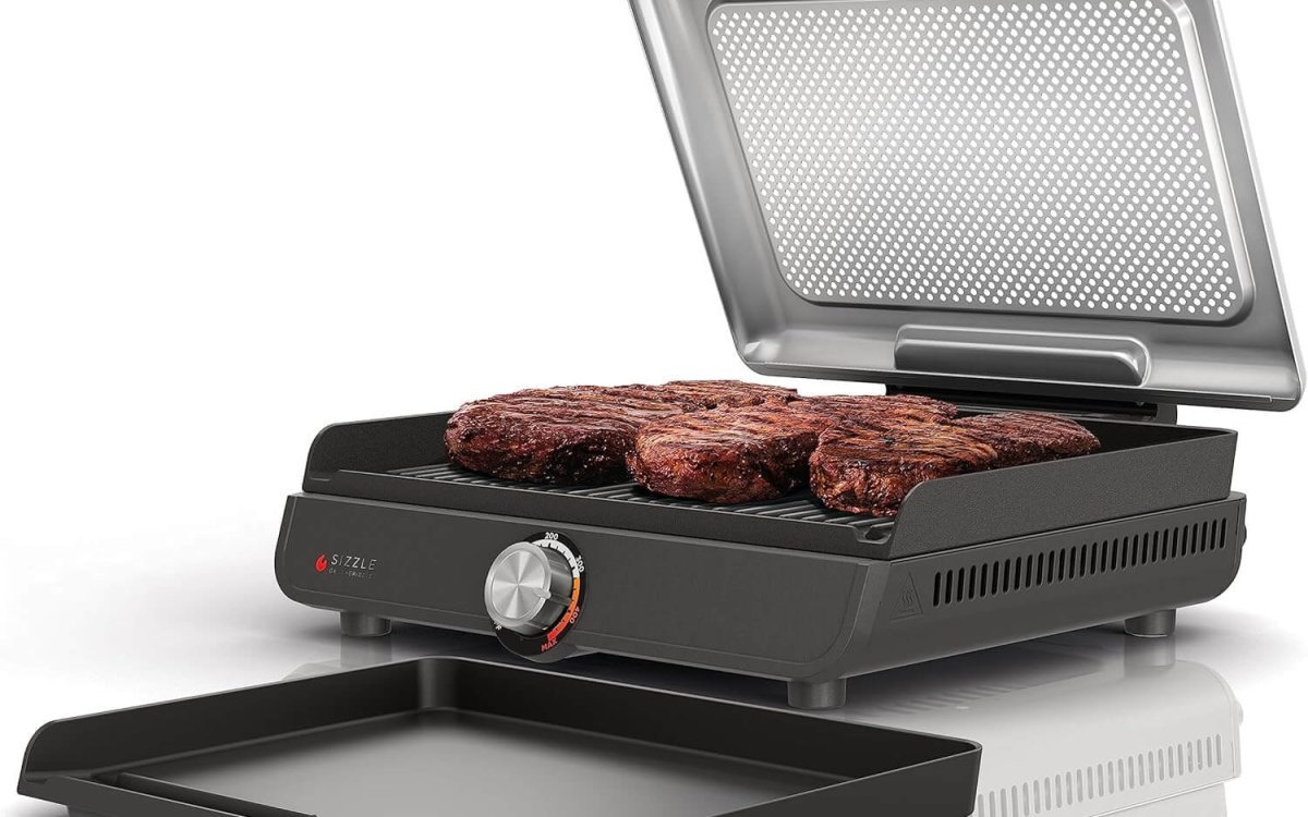 Ninja Griddle and Indoor Grill, 14’’, Electric Grill, For Steak, Burgers, Salmon, Veggies, and More, Pancake Griddle, Nonstick, Dishwasher Safe, 500F, Even Cooking, Silver, GR101