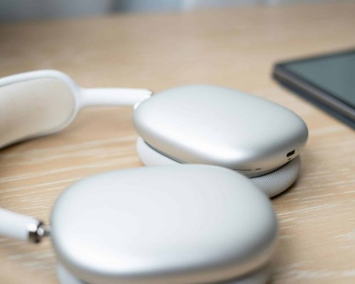  pair of headphones